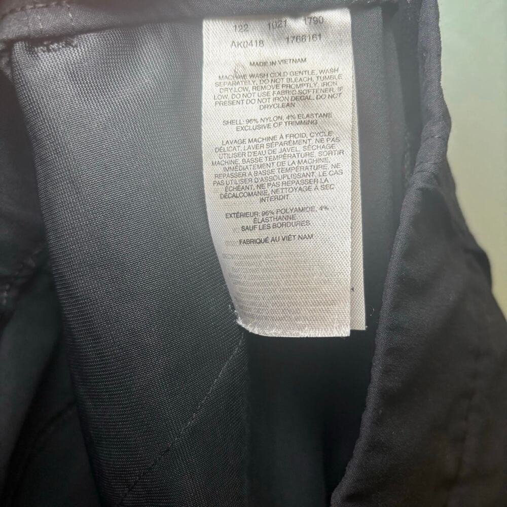 Women's Columbia Black Athletic Hiking Shorts Size M - Picture 8 of 8